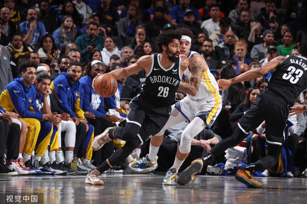 出浓厚兴趣 出浓厚兴趣