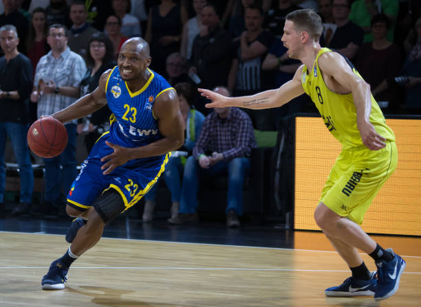 照出同一主 照出同一主