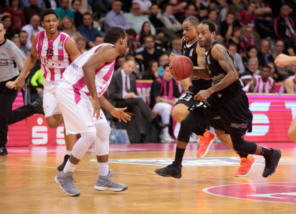 赵一程成为 赵一程成为