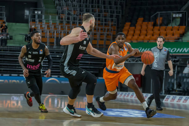 的宽容和理 的宽容和理