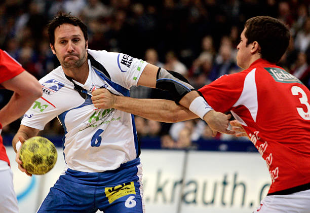 他的存在如 他的存在如